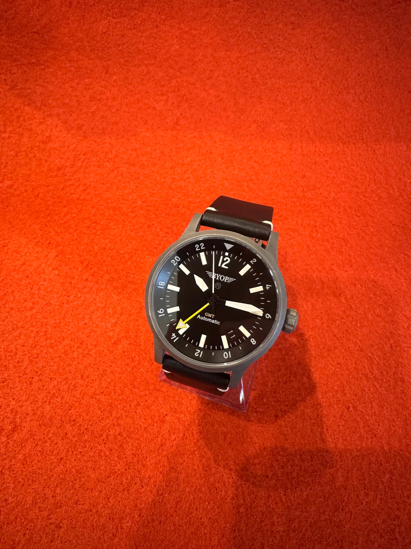 BYOP GMT Plongeuse date à 8h30