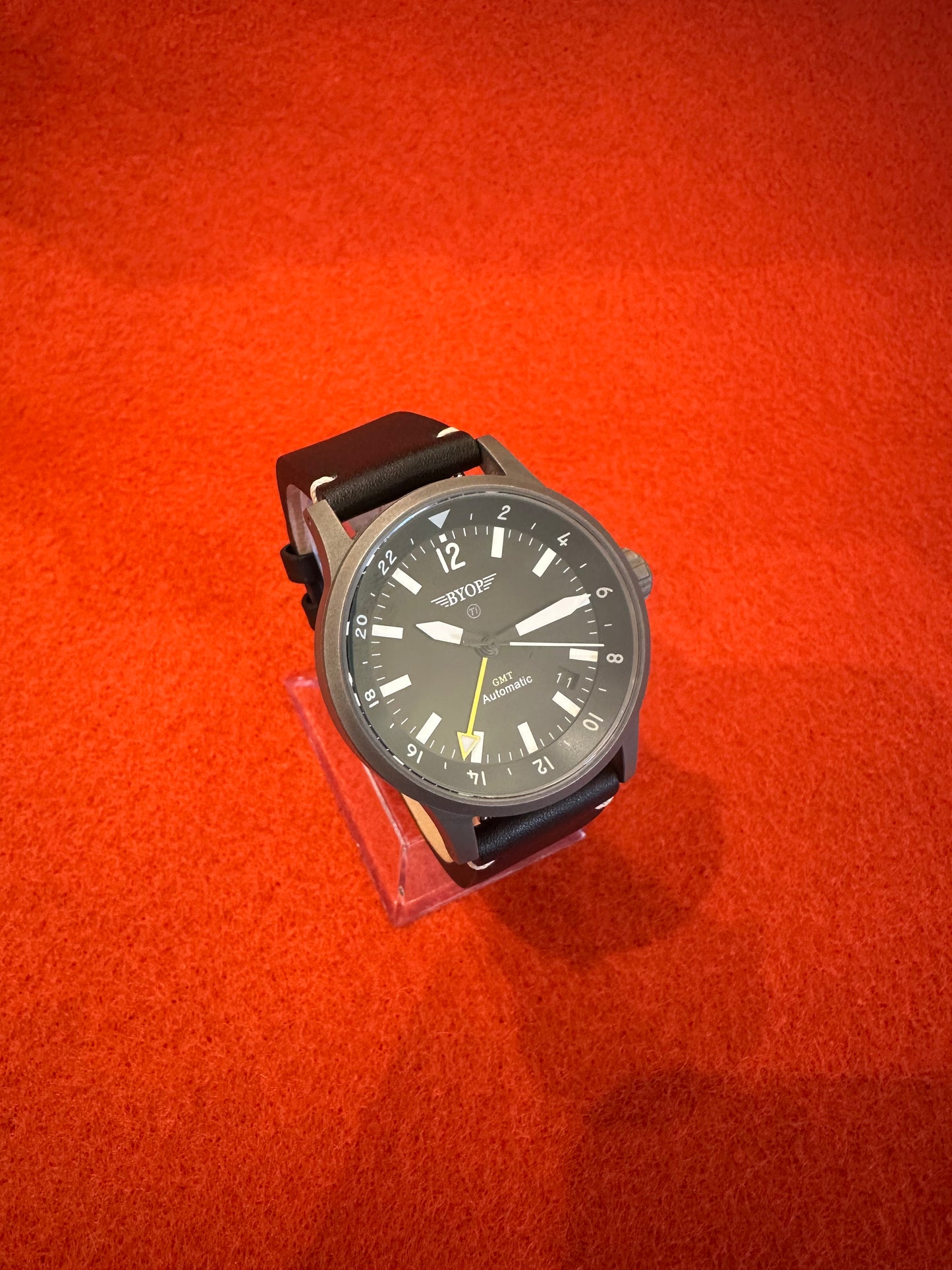 BYOP GMT Plongeuse date à 8h30