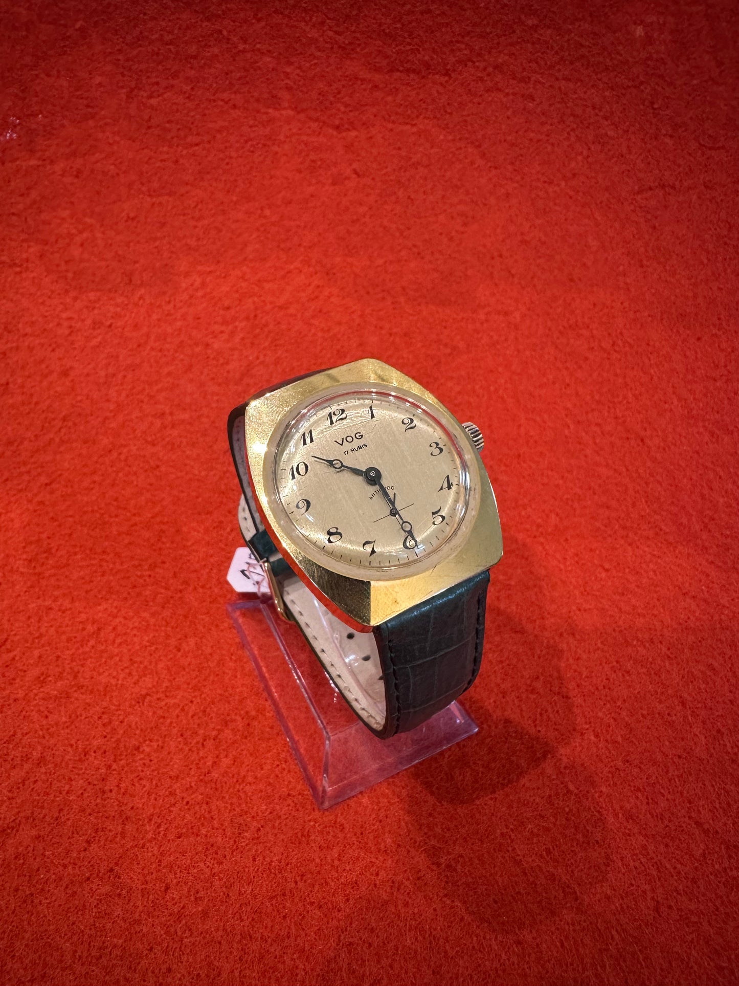 VOG avec petite seconde à 6h