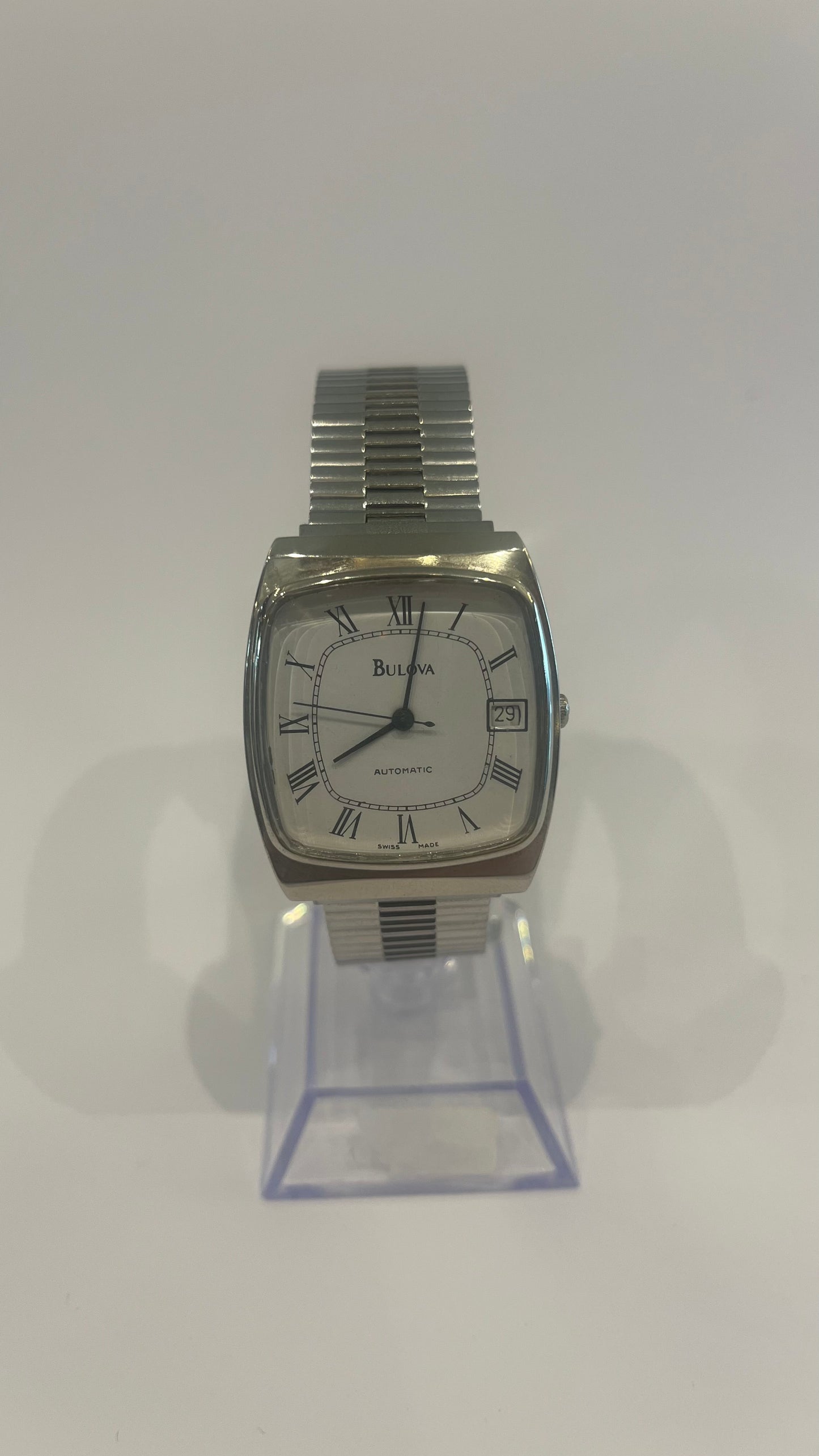 Bulova P2
